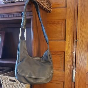 Classic Leather Hobo Bag in Olive Green